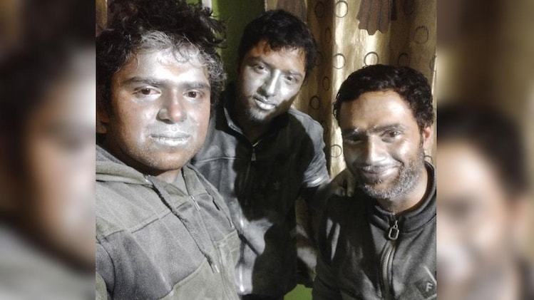 IED बनाने के दौरान उमर फारूक, समीर डार और आदिल डार